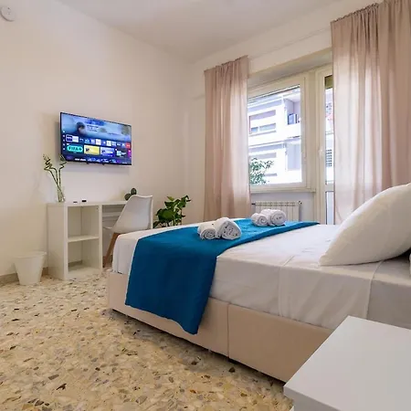 Appartement Domus Pompei - 10' A Piedi Da San Giovanni - Ac, Smart & Wi-fi