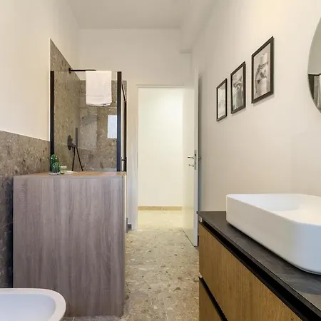 Daire Domus Pompei - 10' A Piedi Da San Giovanni - Ac, Smart & Wi-fi